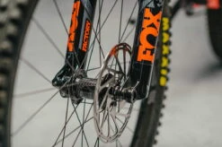 Dyedbro Beschermingsset Voor Vorken - Glans -Sram Hope Winkel EBD0E5DA 5587 4B5C AA49 2FDA7C2CA1E7 1024x1024 2x