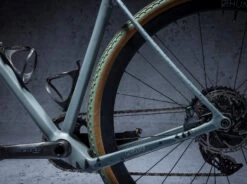 Dyedbro Grind Frame Beschermingsset Grinduro - Zwart Mat 10 Dyedbro Grind Frame Beschermingsset Grinduro - Zwart Mat -Sram Hope Winkel GB 33310 Grinduro Black 2